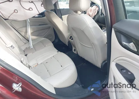 2018 Buick Regal Sportback Essence from USA, damaged, VIN W04GP6SX4J1100843